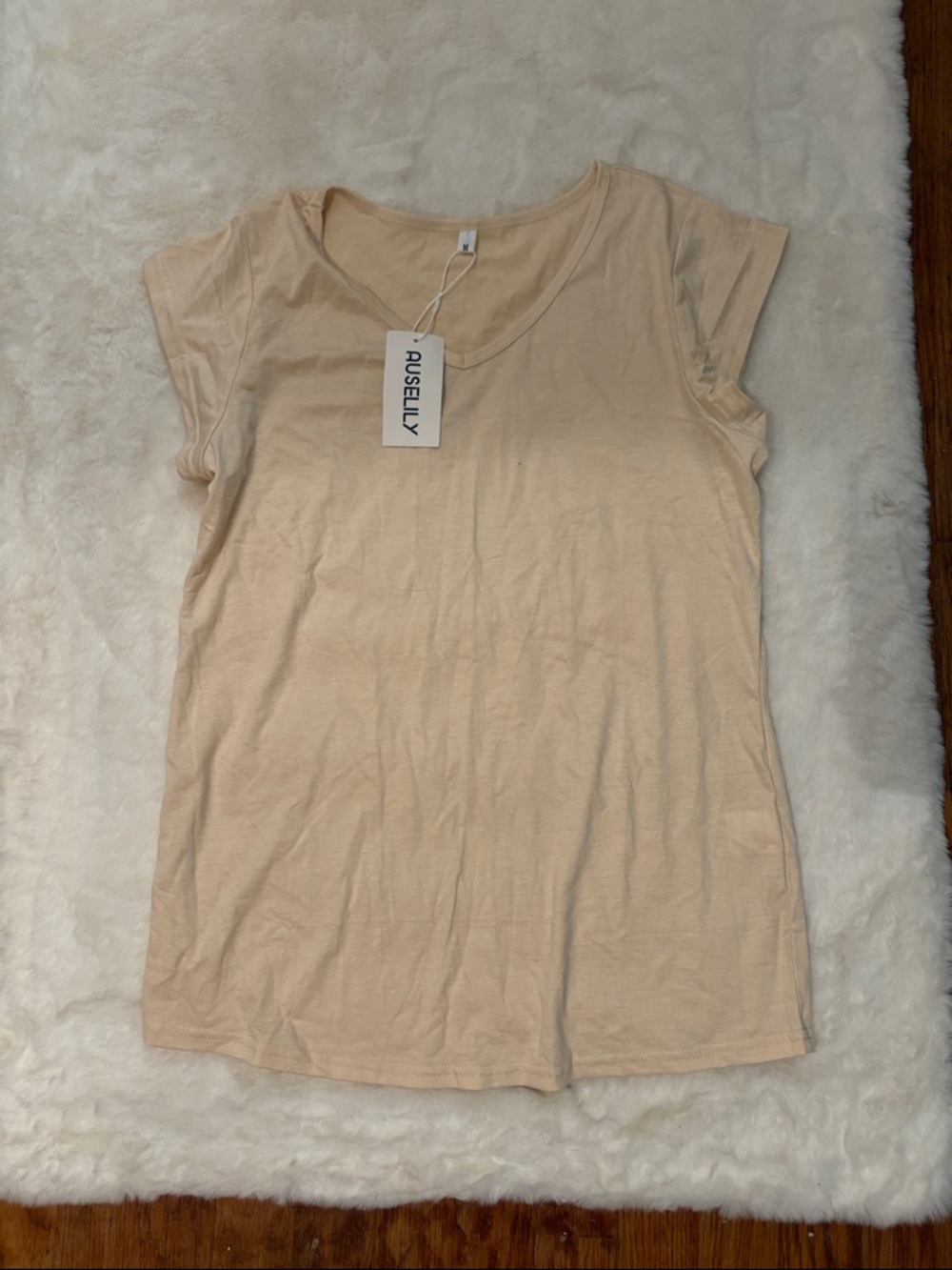 Auselly Women's Short Sleeve Scoop Neck Tee in Light Beige